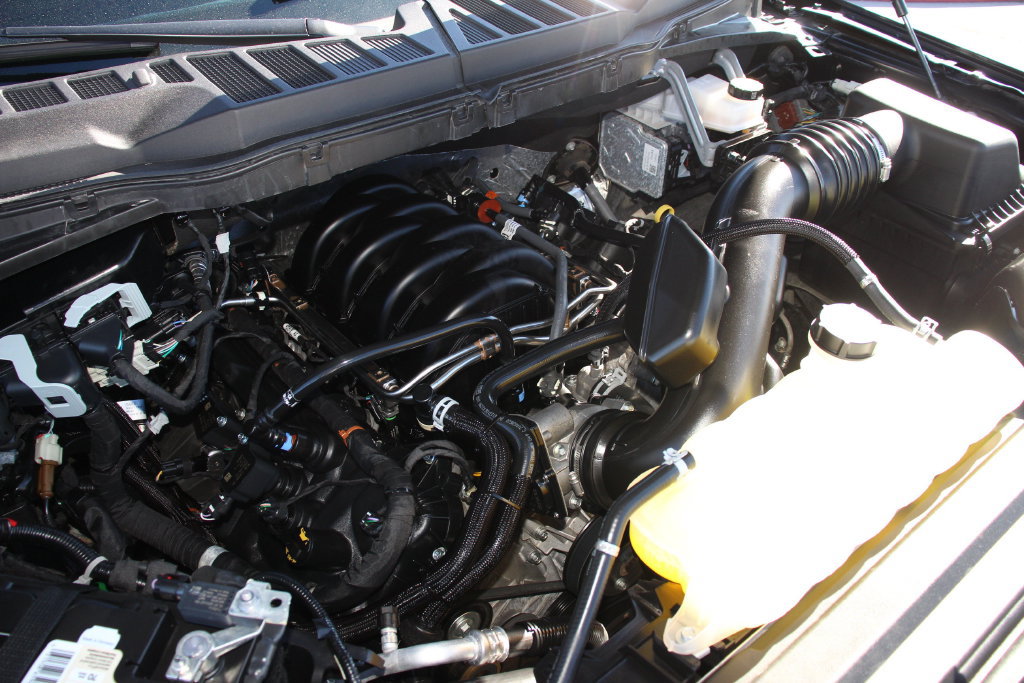 Certified 2025 Ford F150 XL AWD/4WD image 27