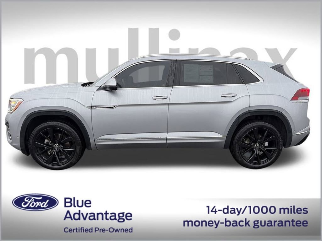 Used 2024 Volkswagen Atlas Cross Sport SEL Premium R-Line image 12