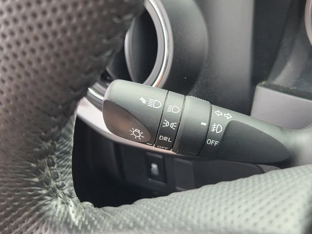Used 2023 Toyota Tacoma SR5 RWD image 32