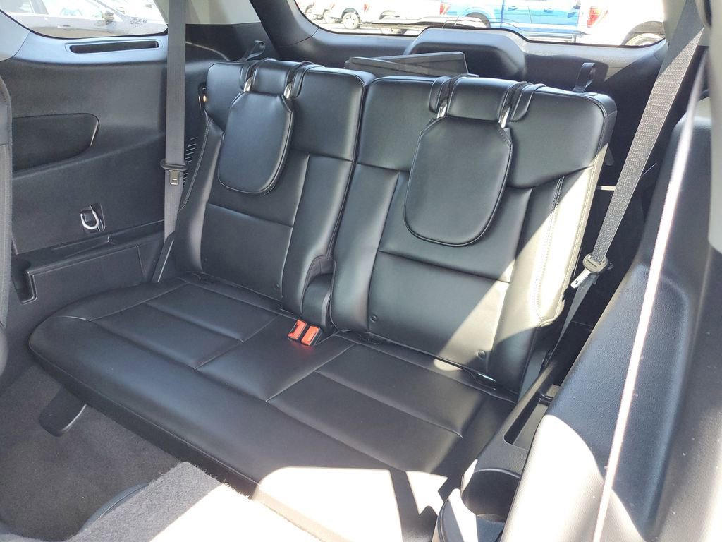 Certified 2023 Ford Explorer XLT w/ Equipment Group 202A image 28