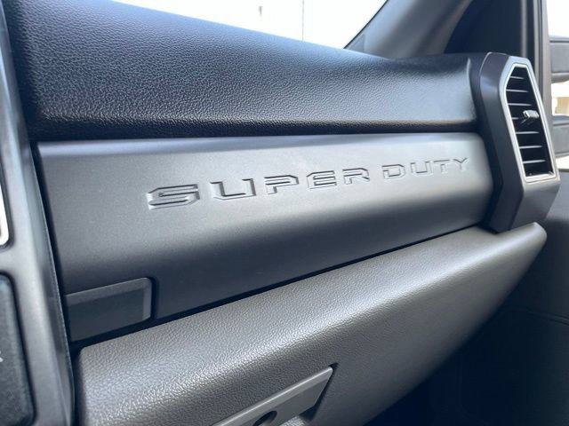 Certified 2019 Ford F350 XLT w/ XLT Premium Package AWD/4WD image 39