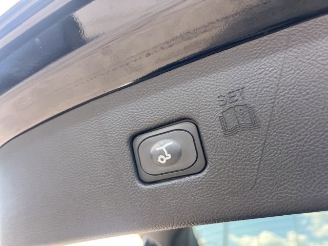 Certified 2023 Ford Edge ST-Line image 26