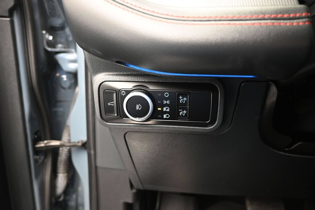 Certified 2025 Ford Explorer ST-Line w/ Premium Package RWD image 13