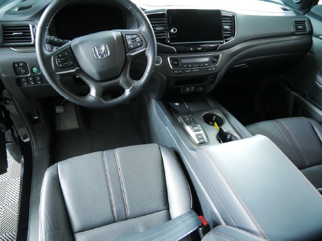 Used 2024 Honda Ridgeline TrailSport image 4