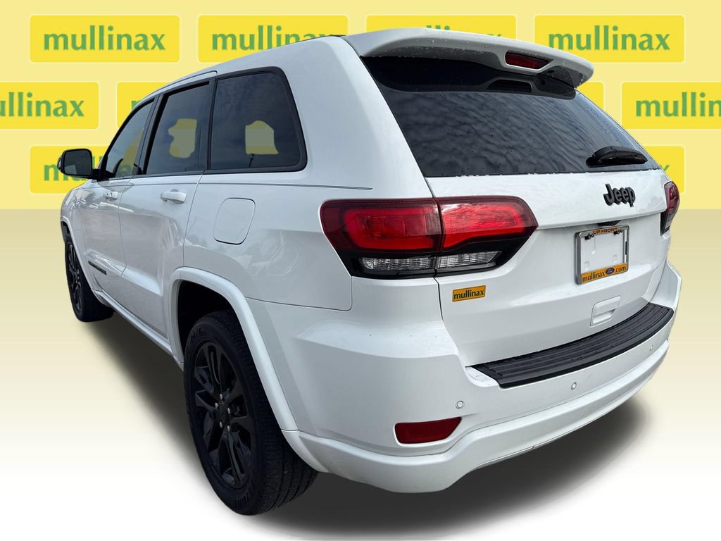 Used 2020 Jeep Grand Cherokee Altitude RWD image 8