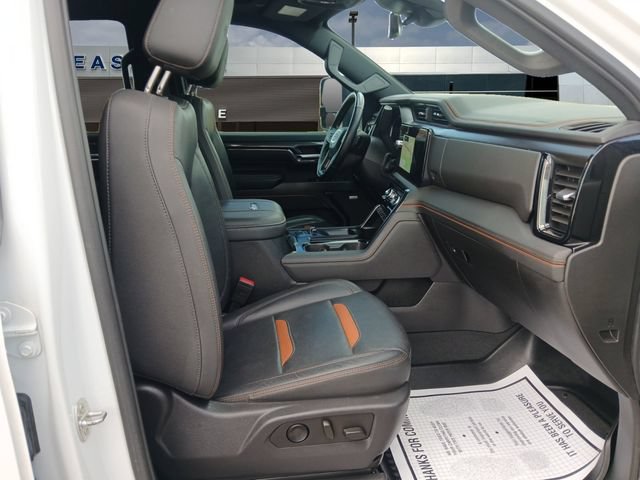 Used 2024 GMC Sierra 2500 AT4 w/ AT4 Premium Plus Package AWD/4WD image 15