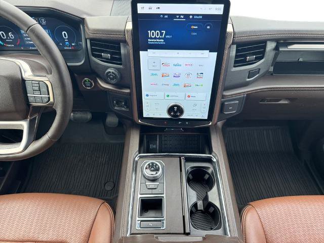 Certified 2023 Ford Expedition Max King Ranch RWD image 11