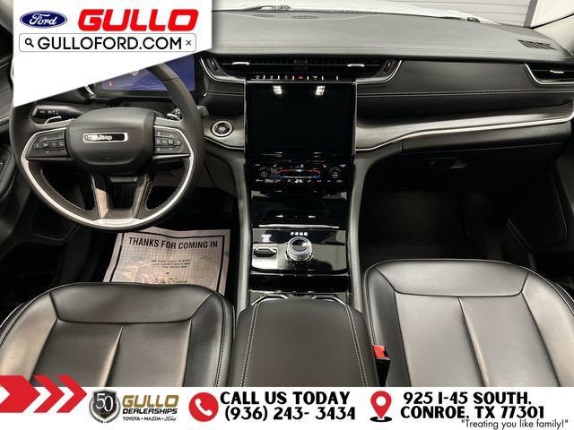 Used 2023 Jeep Grand Cherokee Limited AWD/4WD image 11
