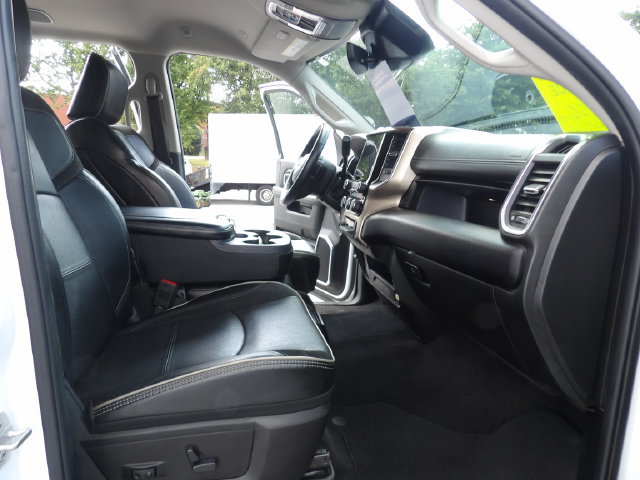 Used 2024 RAM 2500 Laramie w/ Safety Group AWD/4WD image 31