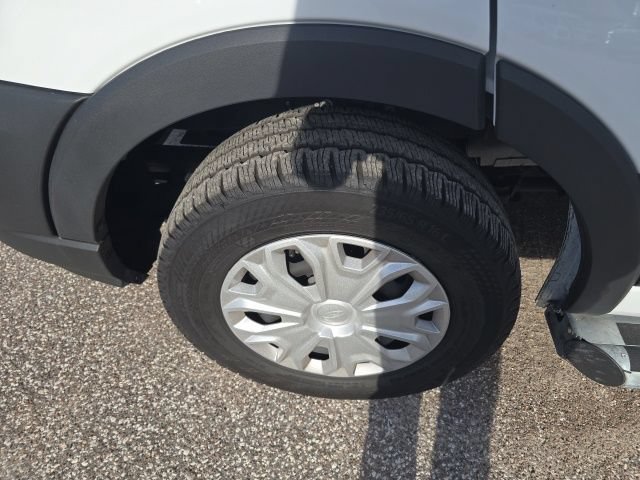 Certified 2025 Ford Transit 250 Low Roof w/ Exterior Upgrade Package RWD image 9
