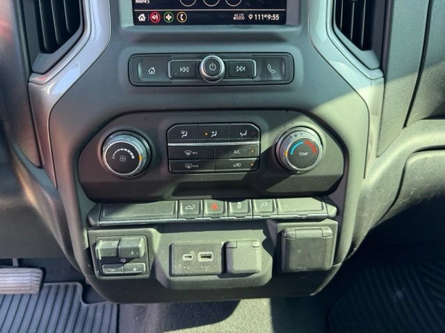 Used 2022 Chevrolet Silverado 2500 Custom w/ Custom Convenience Package AWD/4WD image 20