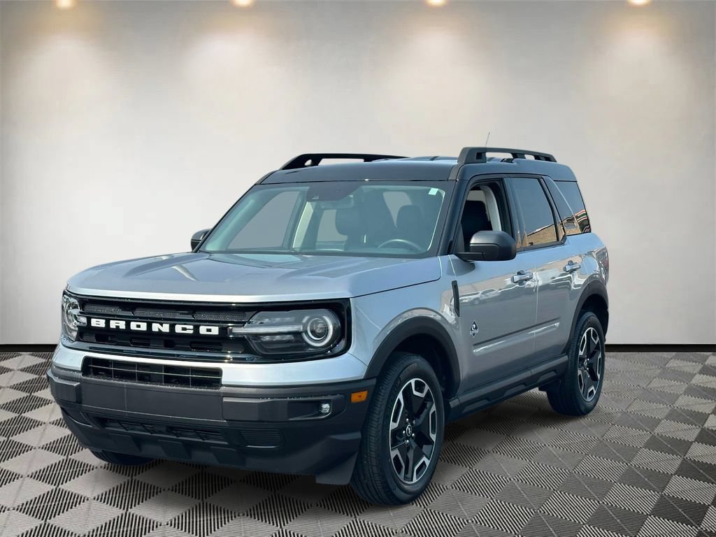 Certified 2023 Ford Bronco Sport Outer Banks AWD/4WD image 6