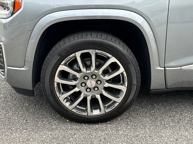 Used 2023 GMC Acadia Denali w/ Denali Technology Package image 11