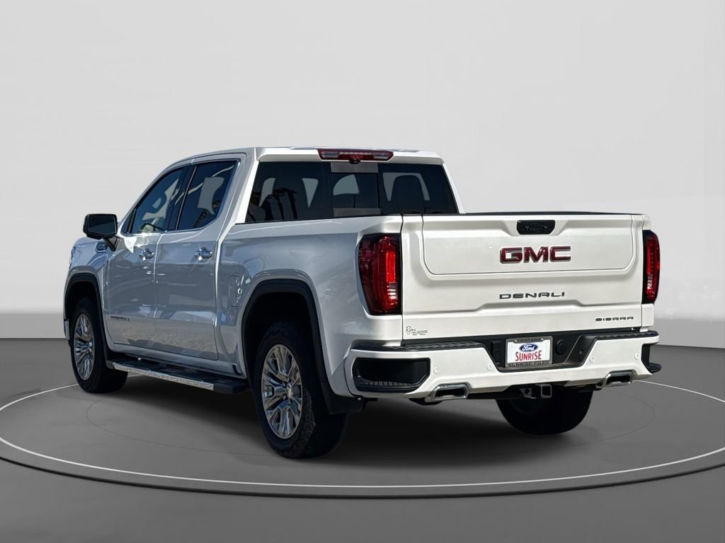 Used 2024 GMC Sierra 1500 Denali w/ Technology Package image 2