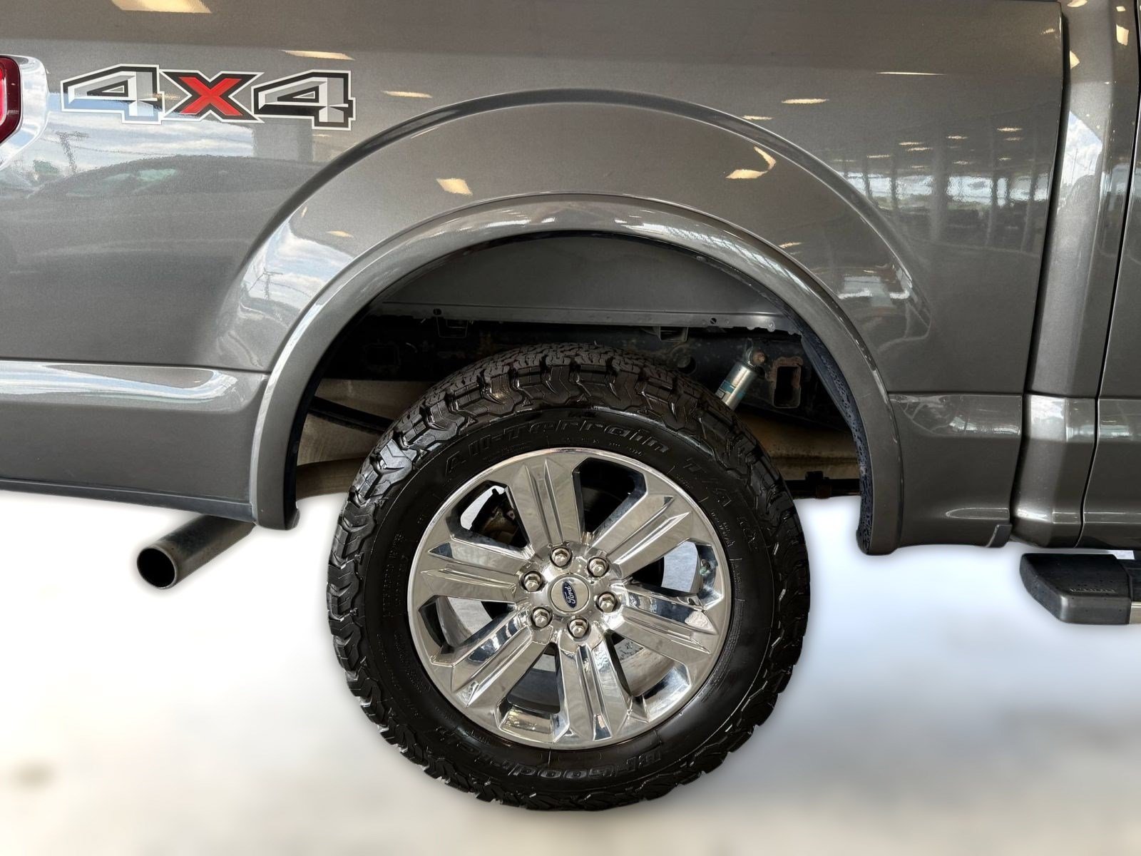 Certified 2019 Ford F150 Lariat w/ Equipment Group 502A Luxury AWD/4WD image 13