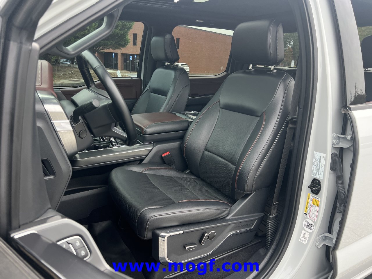Certified 2023 Ford F150 Lariat w/ Equipment Group 502A High AWD/4WD image 20