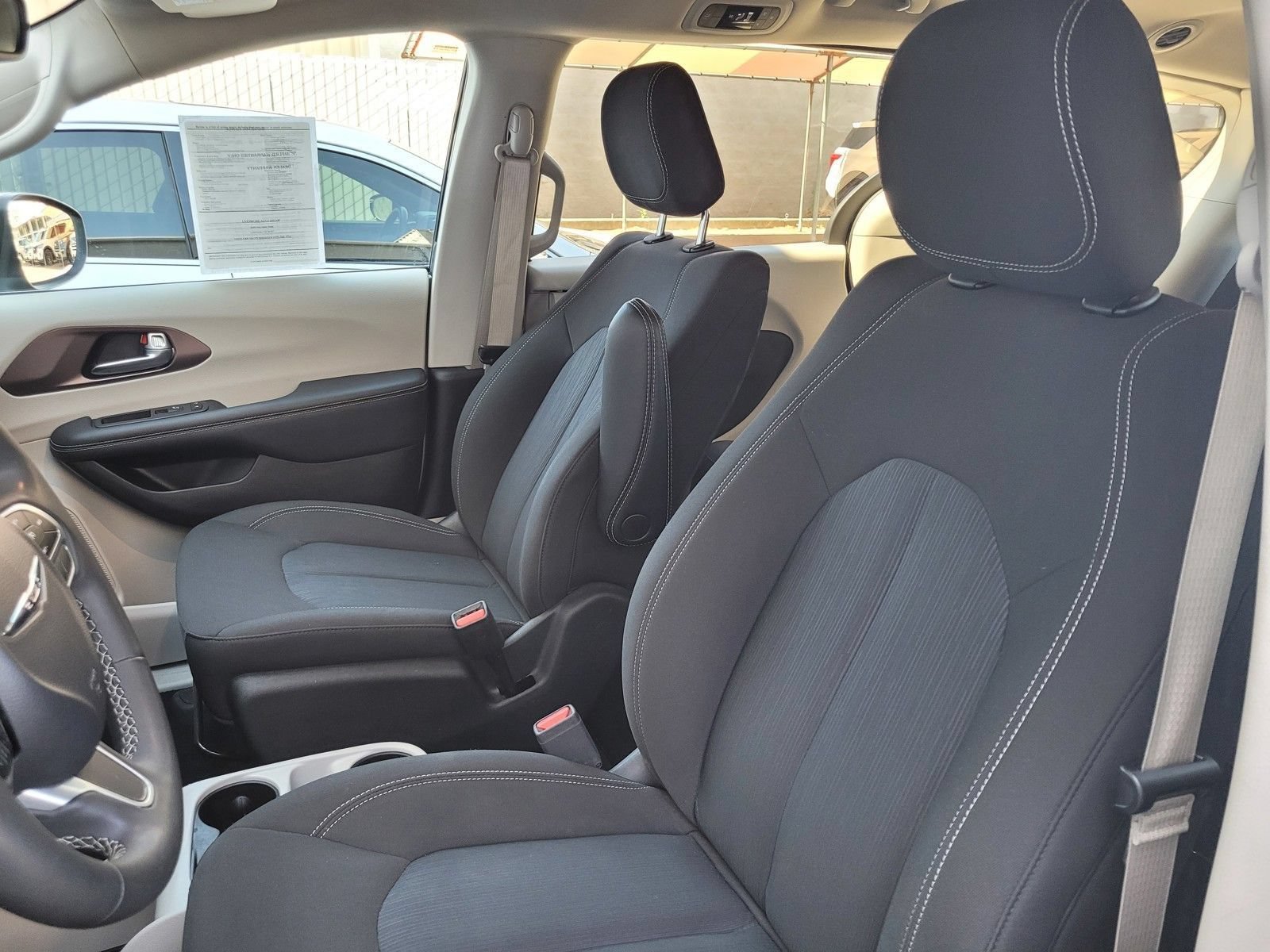 Used 2024 Chrysler Voyager LX FWD image 22