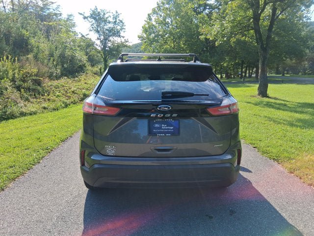 Certified 2022 Ford Edge SEL w/ Sport Appearance Package AWD/4WD image 6