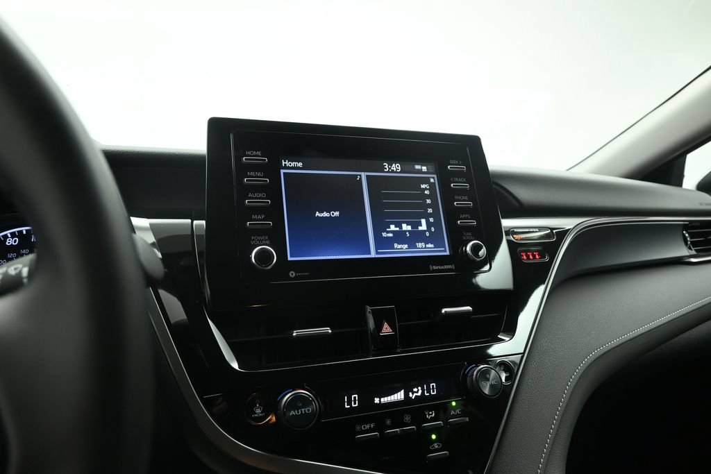 Used 2024 Toyota Camry SE w/ Convenience Package FWD image 13