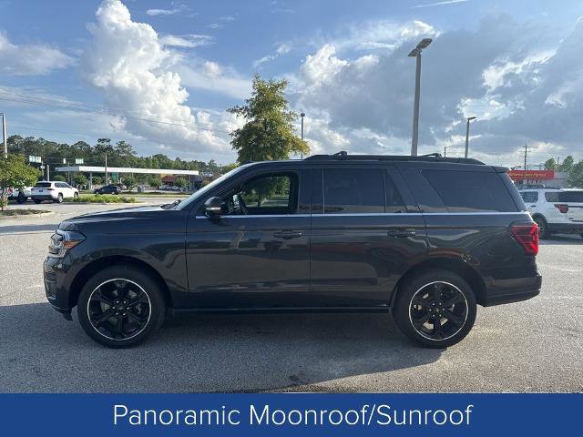 Certified 2023 Ford Expedition Limited RWD image 4