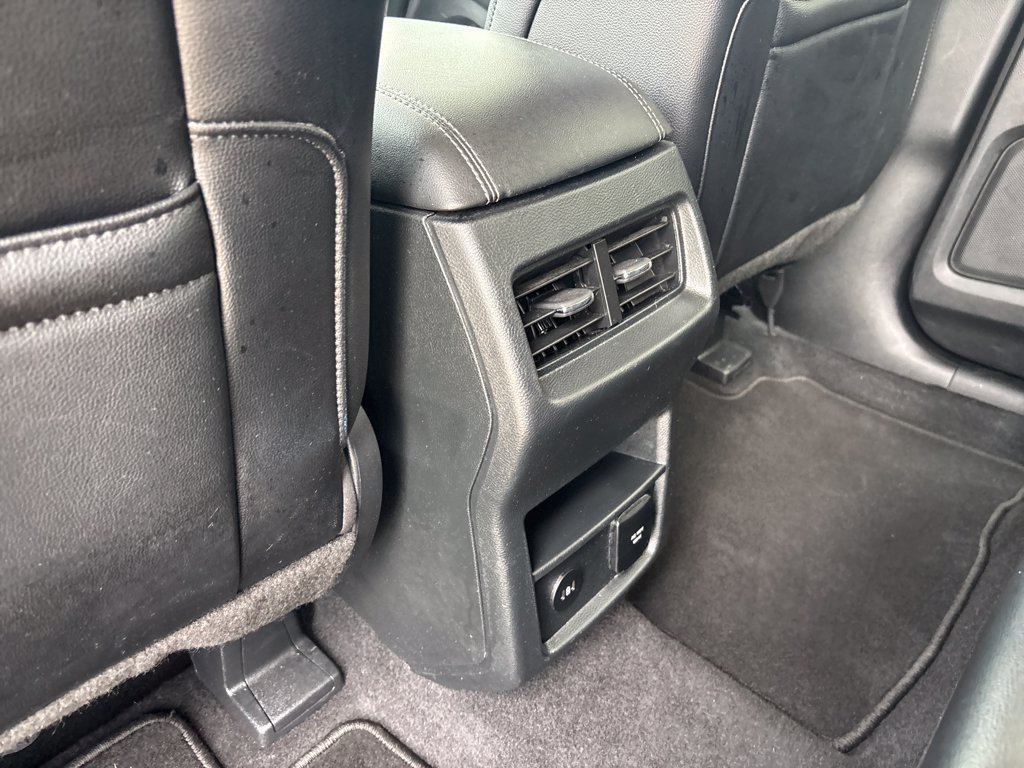 Certified 2024 Ford Edge Titanium AWD/4WD image 31