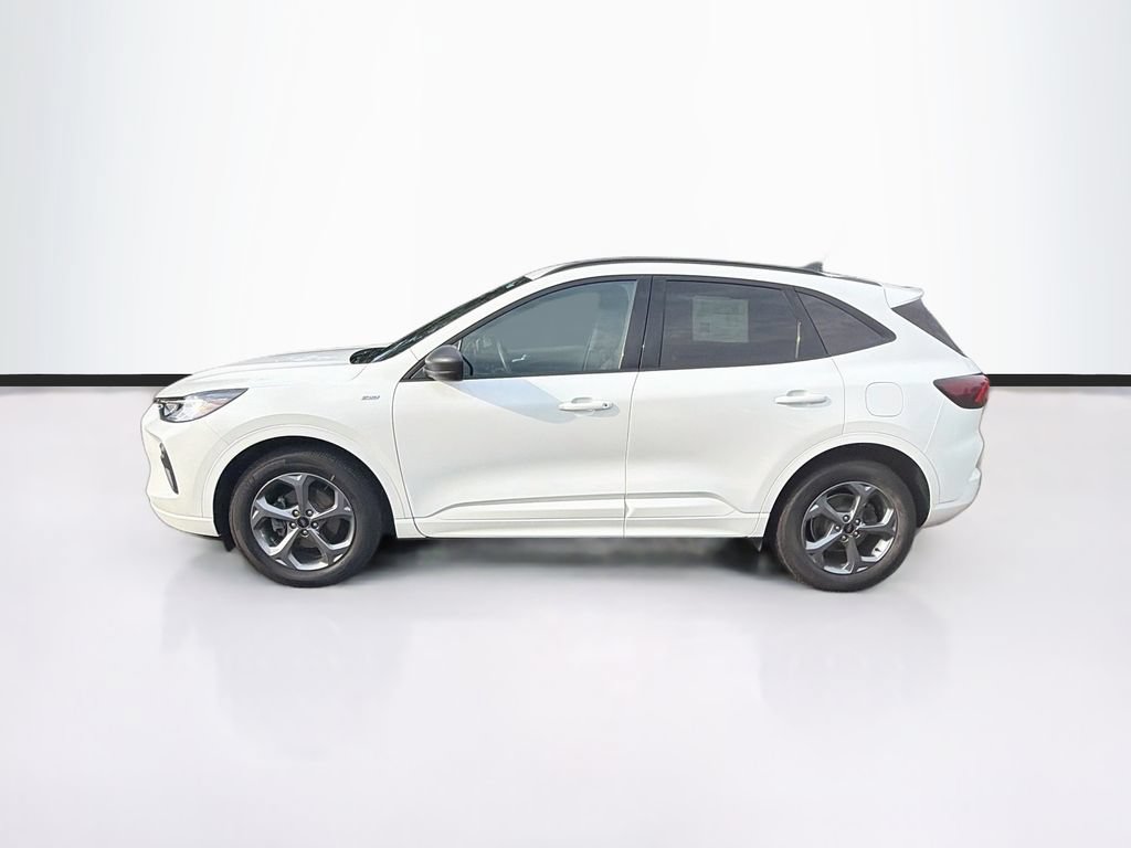 Certified 2023 Ford Escape ST-Line w/ Tech Pack #1 AWD/4WD image 8