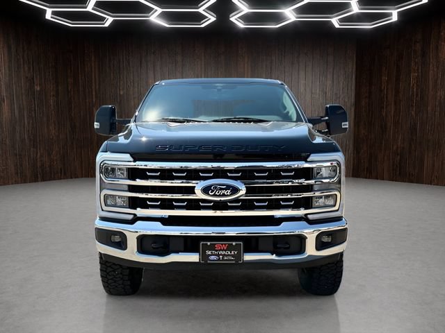 Certified 2024 Ford F250 Lariat w/ Tremor Off-Road Package AWD/4WD image 3