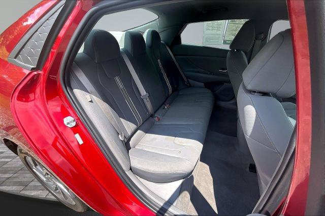 Used 2024 Hyundai Elantra SEL FWD image 27