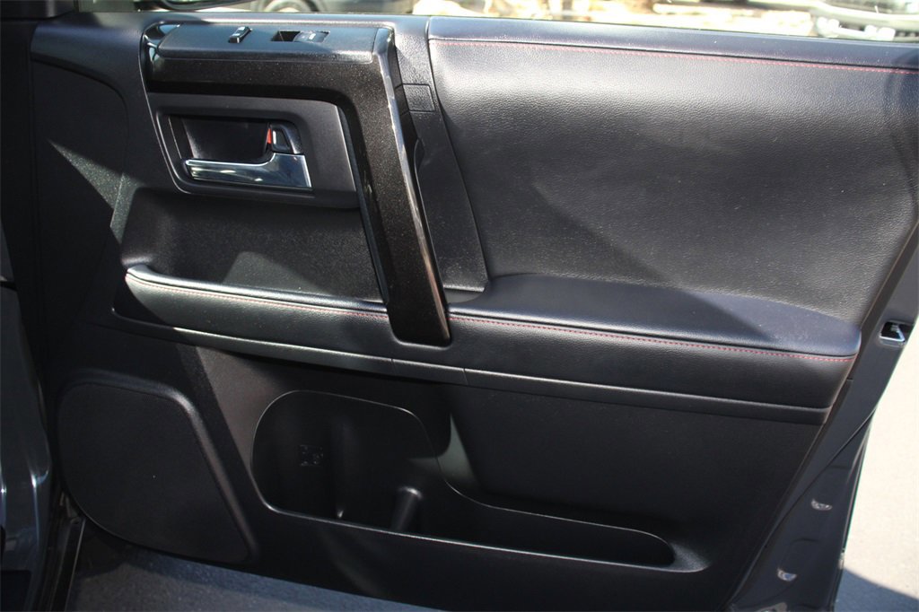 Used 2024 Toyota 4Runner TRD Off-Road Premium image 28