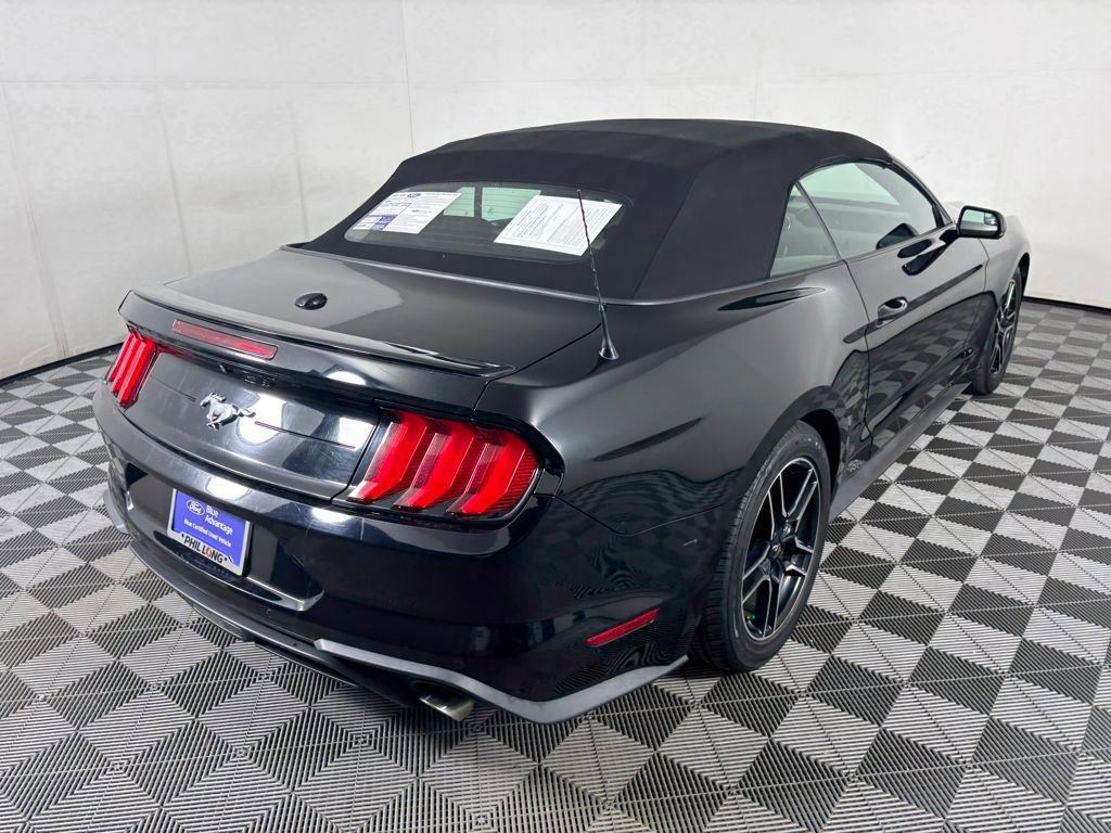 Certified 2018 Ford Mustang Premium image 9