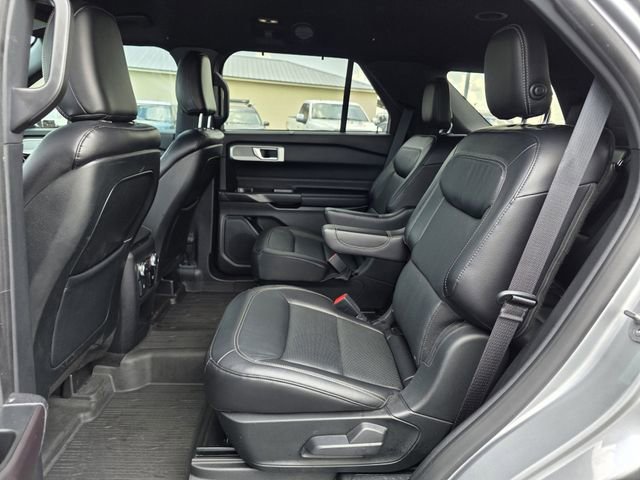 Certified 2020 Ford Explorer Limited RWD image 17