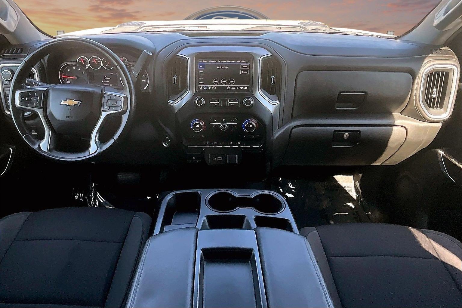 Used 2022 Chevrolet Silverado 2500 LT w/ Convenience Package AWD/4WD image 16