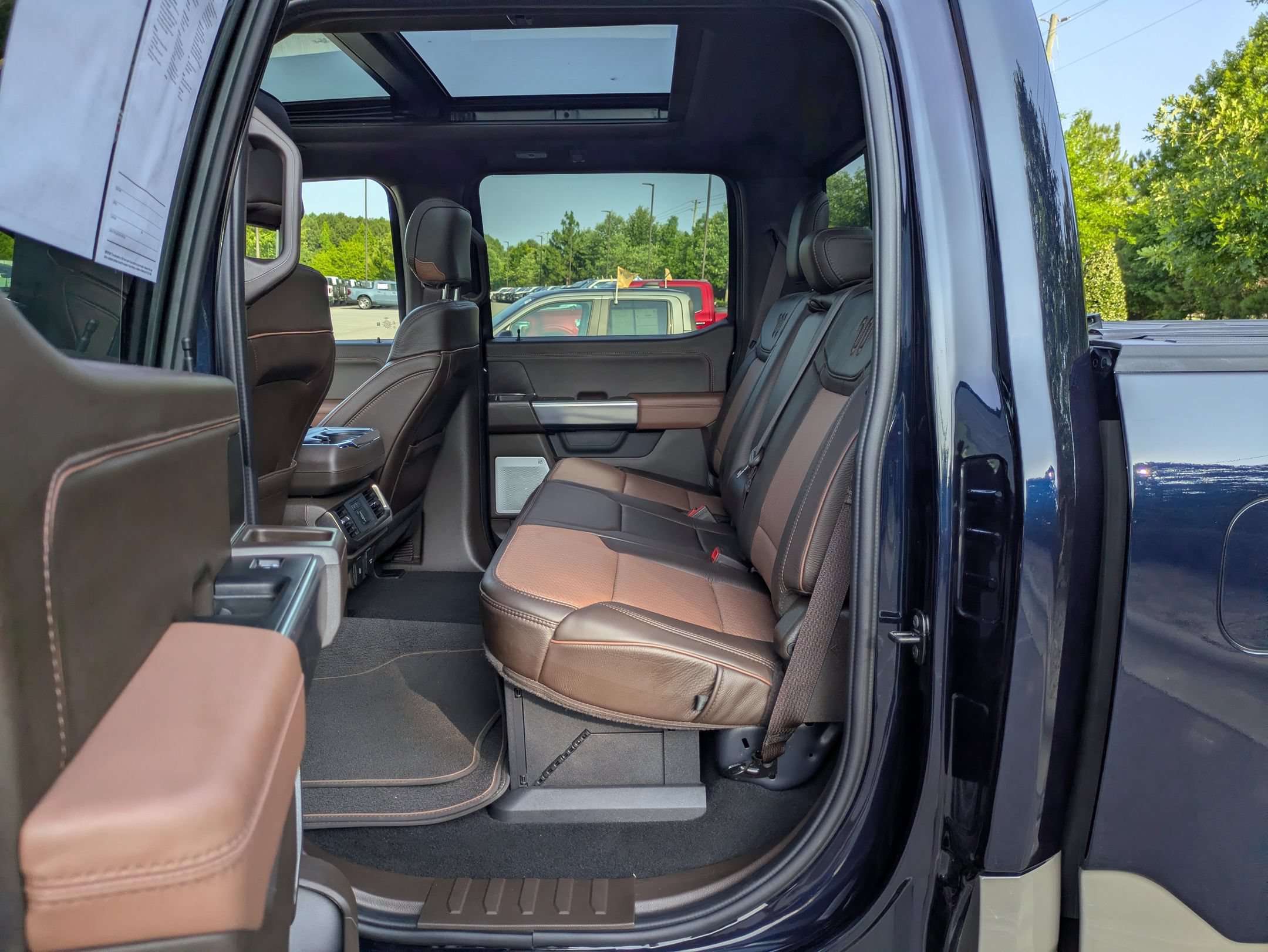 Certified 2025 Ford F150 King Ranch AWD/4WD image 31