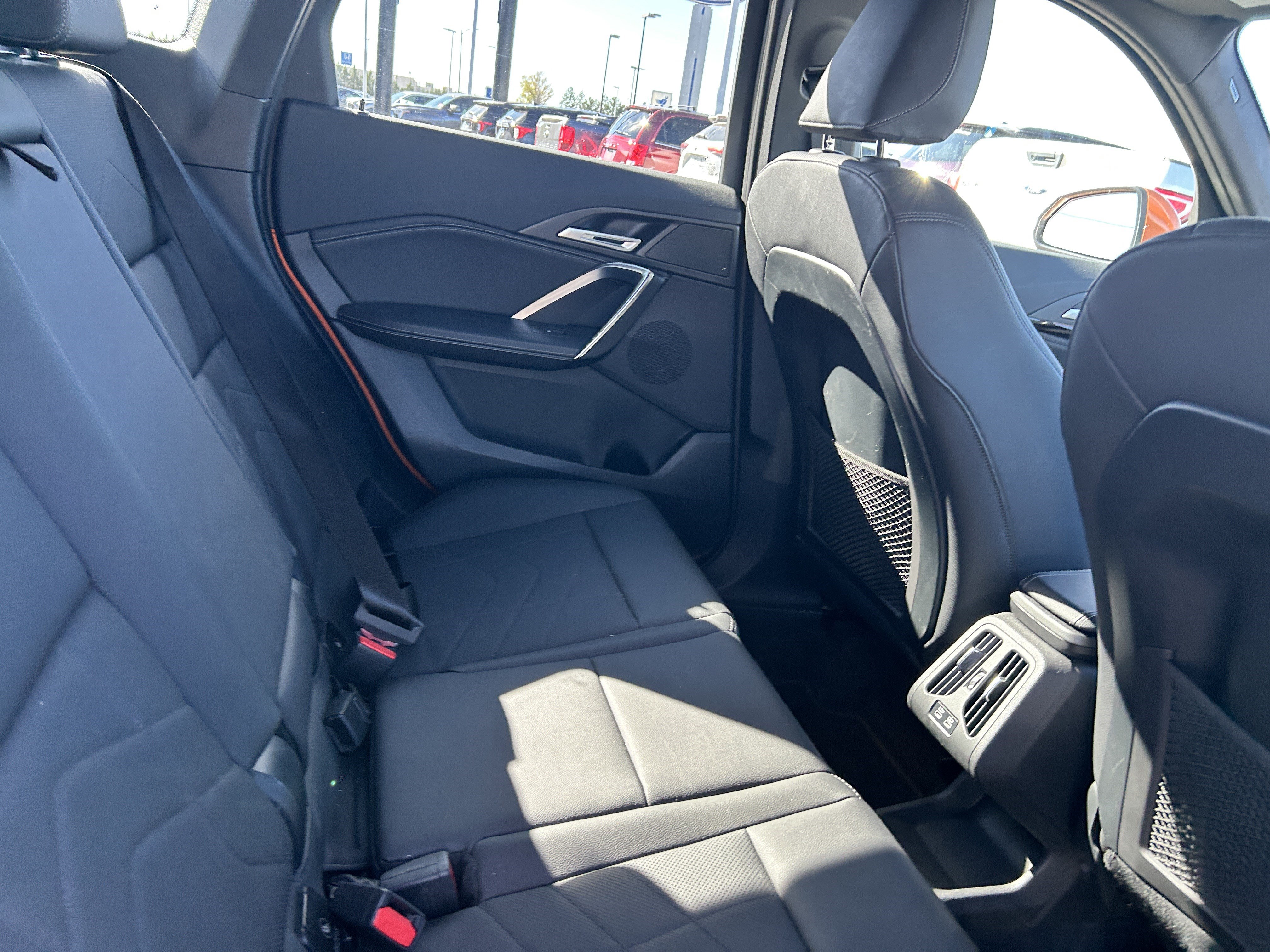 Used 2023 BMW X1 xDrive28i AWD/4WD image 12