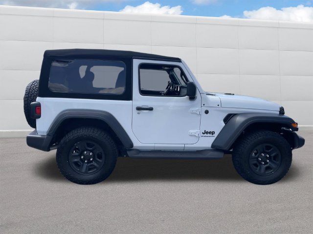 Used 2024 Jeep Wrangler Sport AWD/4WD image 8
