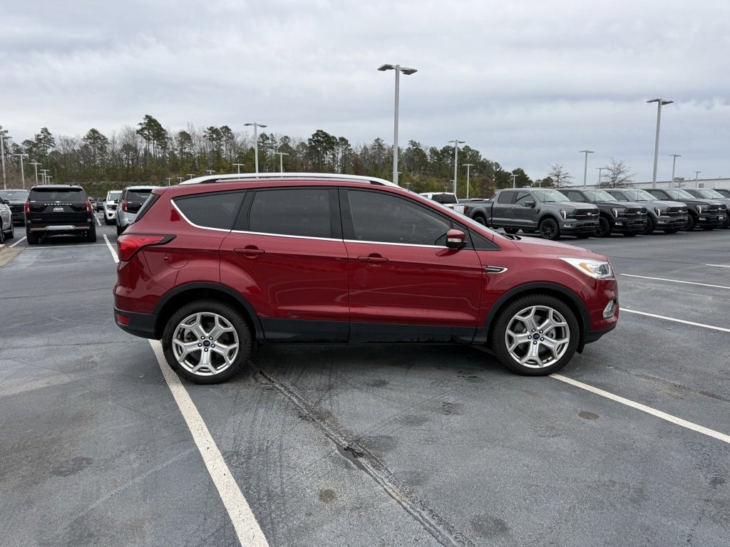 Certified 2019 Ford Escape Titanium image 9