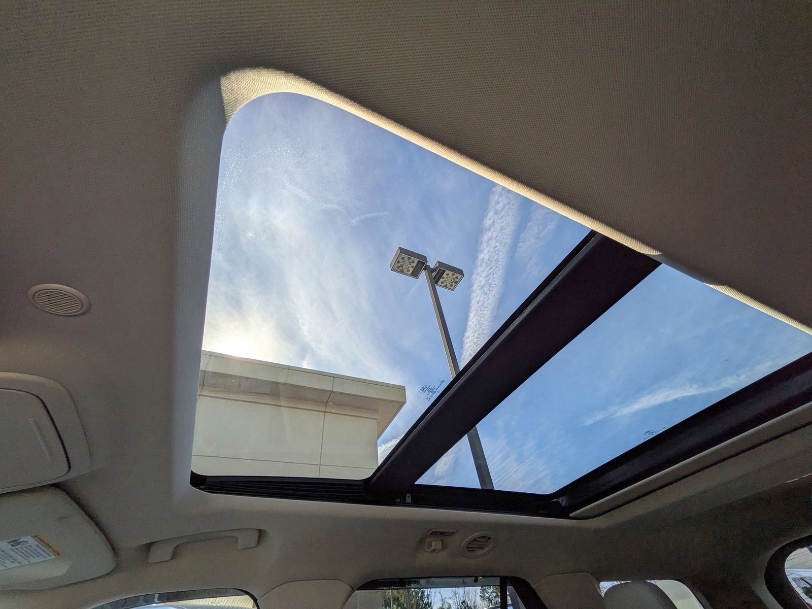 Certified 2023 Ford Explorer Platinum w/ Technology Package image 23