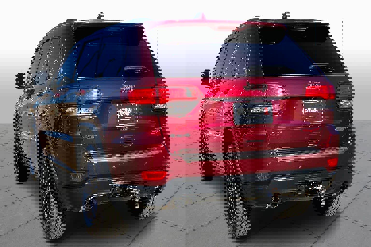 Used 2020 Jeep Grand Cherokee Trailhawk image 4