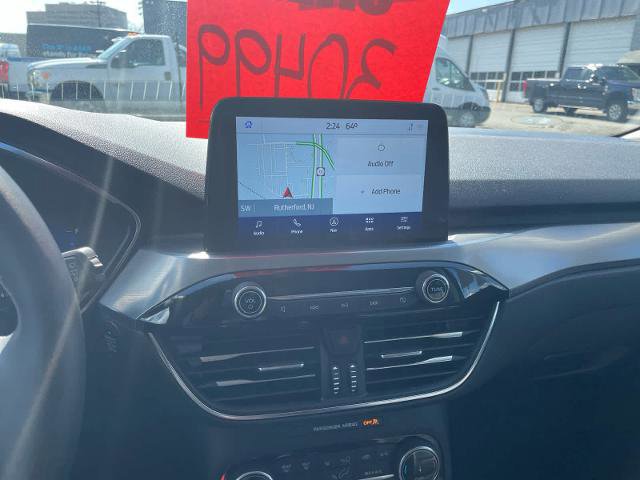 Certified 2022 Ford Escape Titanium image 15