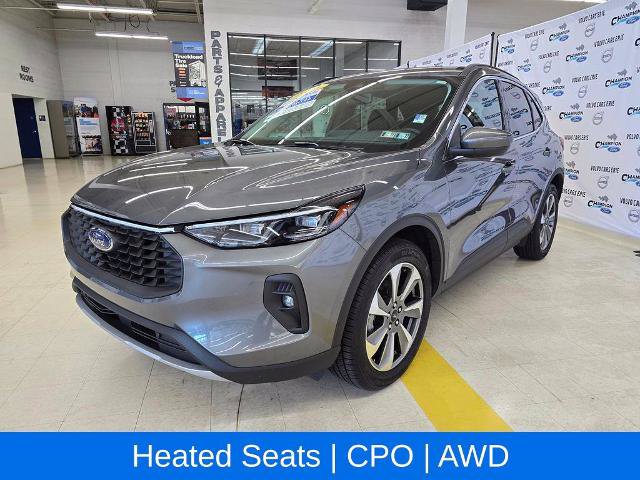 Certified 2025 Ford Escape Platinum AWD/4WD image 3