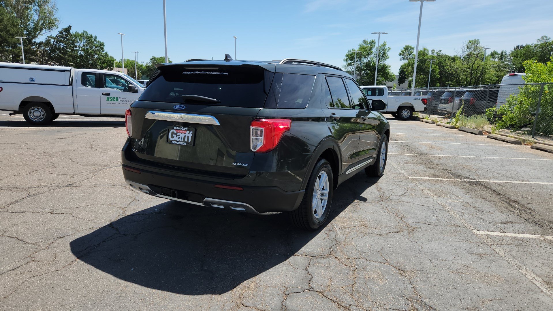 Certified 2023 Ford Explorer XLT w/ Equipment Group 202A AWD/4WD image 10