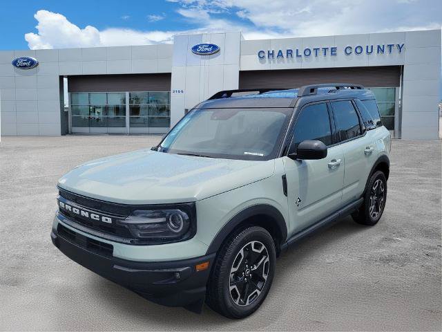 Certified 2024 Ford Bronco Sport Outer Banks w/ Tech Package AWD/4WD image 2