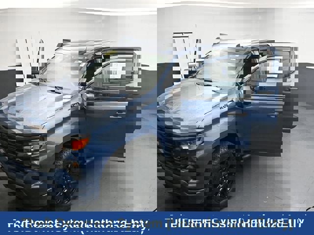 Used 2024 Chevrolet Silverado 1500 Custom w/ Turbomax Blackout Package AWD/4WD image 31