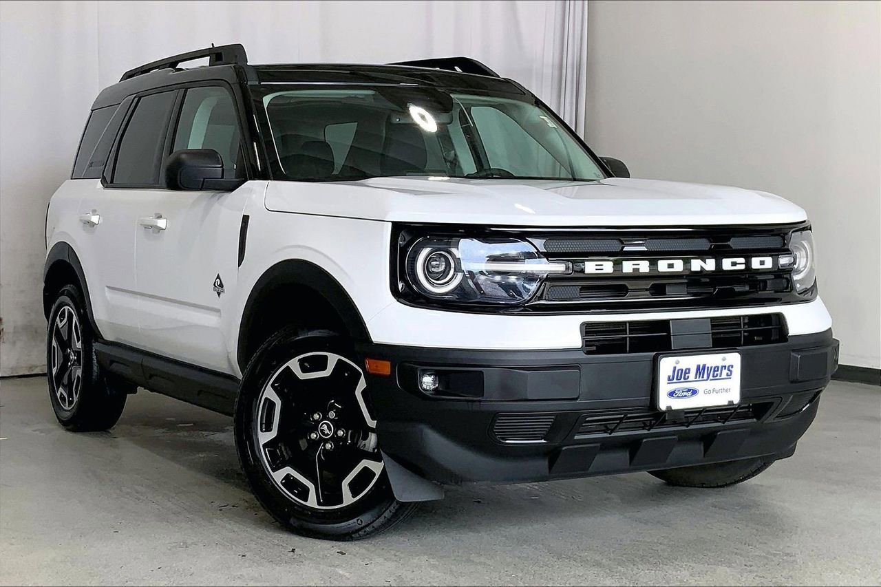 Certified 2023 Ford Bronco Sport Outer Banks w/ Tech Package AWD/4WD image 34