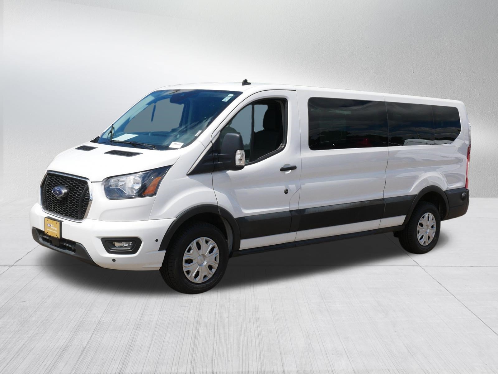 Certified 2024 Ford Transit 350 XLT RWD image 3
