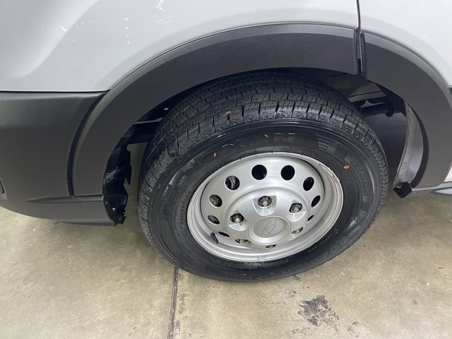 Certified 2023 Ford Transit 250 Medium Roof AWD image 9
