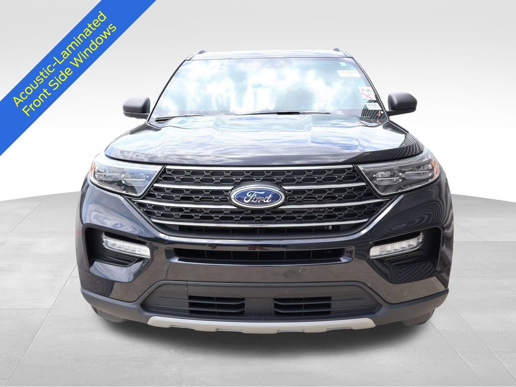 Certified 2024 Ford Explorer XLT w/ Equipment Group 202A AWD/4WD image 7