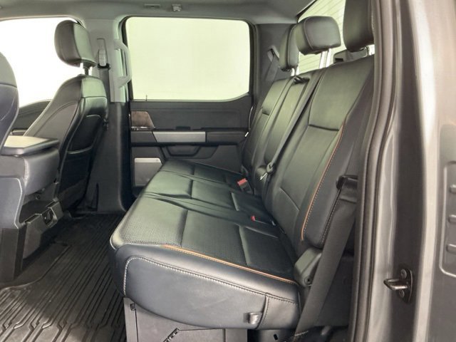 Certified 2025 Ford F450 Lariat w/ FX4 Off-Road Package image 30