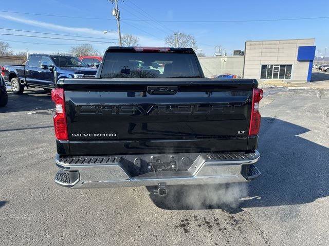 Used 2025 Chevrolet Silverado 1500 LT image 3