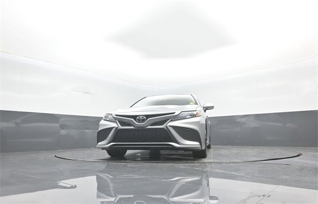 Used 2021 Toyota Camry XSE w/ Navigation Package image 29